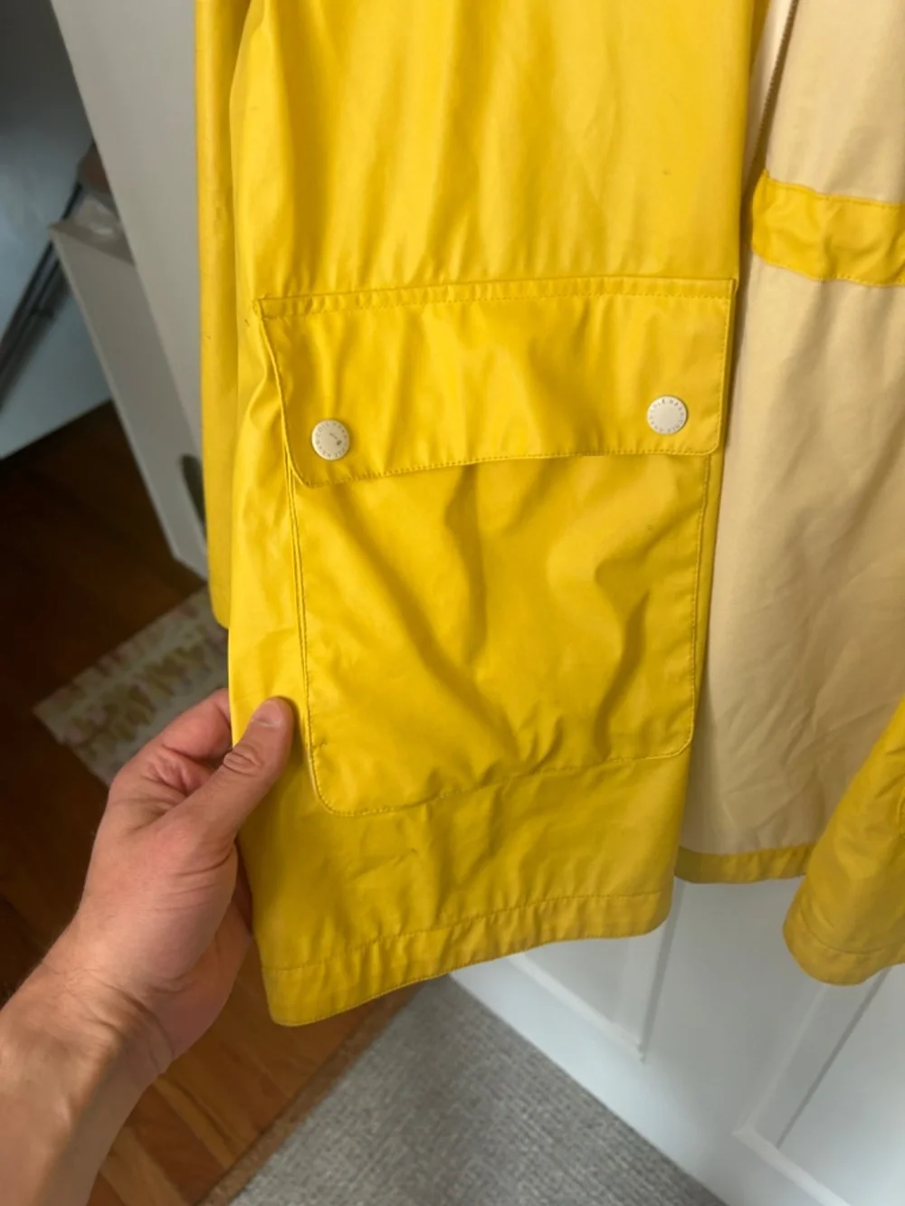Cole Haan Women’s Weather Resistant Hooded Yellow Rain Jacket Size L